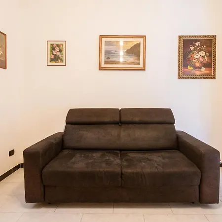 Le Tre Vele Apartment *